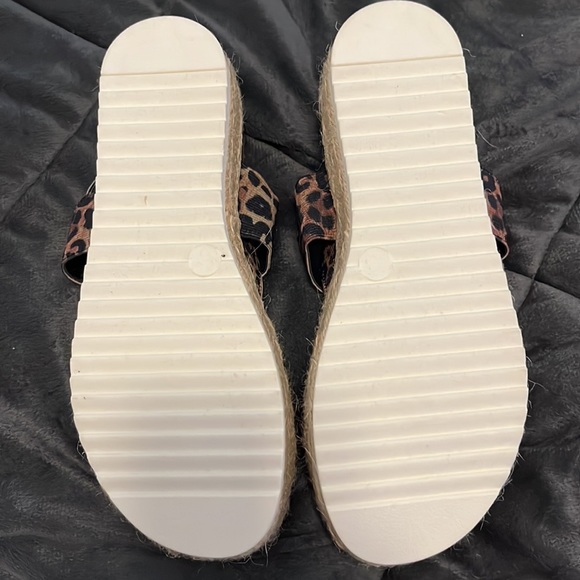 Madden Girl Leopard Platform Sandals, Elastic Bands, Size 5.5,Never Worn Outside - Picture 3 of 4